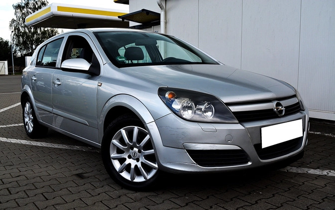 Opel Astra cena 13900 przebieg: 237000, rok produkcji 2004 z Łęknica małe 154